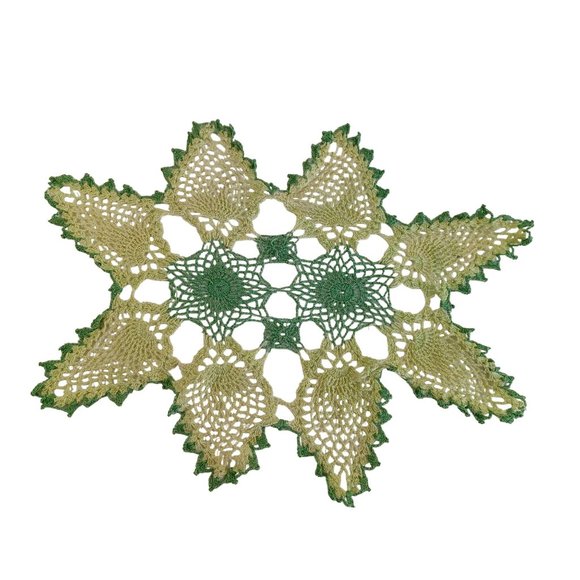 Vintage Grandma's Hand Crochet Doily Table Topper 14" Handmade 2 Tone Green - Picture 9 of 9